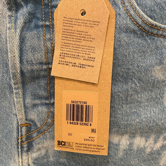 Levi’s Women’s 501 High Rise Bleach Wash Denim Shorts - Waist Size 25 - Picture 12 of 16